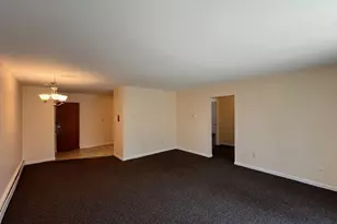 33 Paul St, Newton, MA 02459 - Photo 4