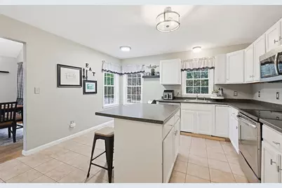 8 Goldenwood Dr #8, Norton, MA 02766 - Photo 10