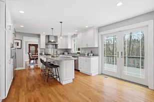 11 Alison Way, Andover, MA 01810 - Photo 4
