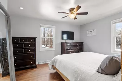 125 Rowe Street, New Bedford, MA 02740 - Photo 14