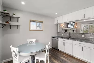 125 Rowe Street, New Bedford, MA 02740 - Photo 4