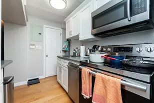 345 Harvard St, Cambridge, MA 02138 - Photo 4