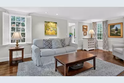 92 Woodlawn Ave, Wellesley, MA 02481 - Photo 4