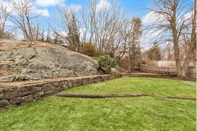 17 Gallows Hill Rd., Salem, MA 01970 - Photo 34