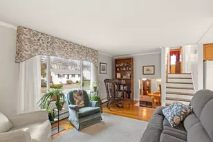 17 Gallows Hill Rd, Salem, MA 01970 - Photo 12