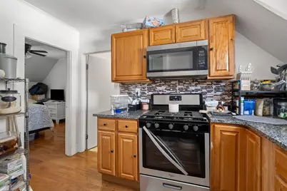 18 Hancock St, Revere, MA 02151 - Photo 36