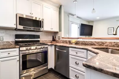 25 Duffett Road, Framingham, MA 01702 - Photo 10