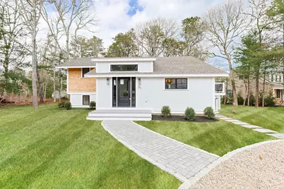 31 Marway, Mashpee, MA 02649 - Photo 2