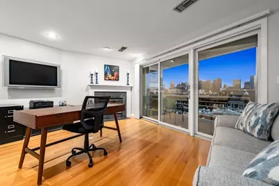 11 Constellation Wharf #11, Boston, MA 02129 - Photo 26