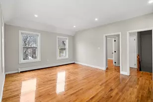 5 Gayland St, Boston, MA 02125 - Photo 10