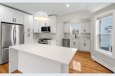 5 Gayland St #2, Boston, MA 02125 - Photo 4