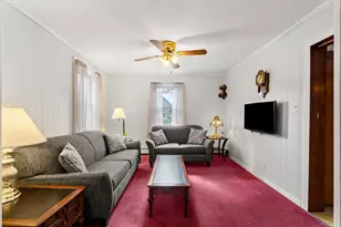 7 Oliver St, Salem, MA 01970 - Photo 8