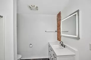 146 Court St, Brockton, MA 02302 - Photo 12