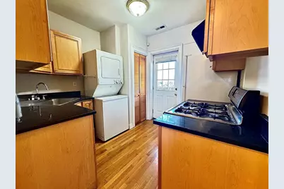 43 Thorndike St #2, Boston, MA 02118 - Photo 8