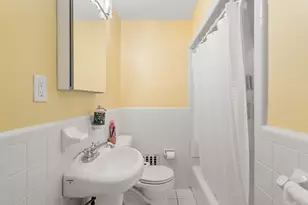 54-56 Noble St, Newton, MA 02465 - Photo 18