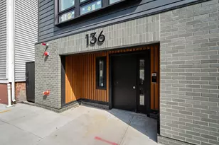 136 W 8th St, Boston, MA 02127 - Photo 28