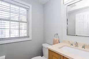 985 Trapelo Rd, Waltham, MA 02452 - Photo 4