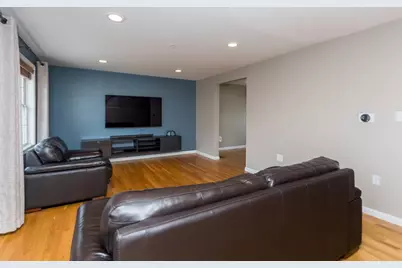 985 Trapelo Road #23, Waltham, MA 02452 - Photo 14