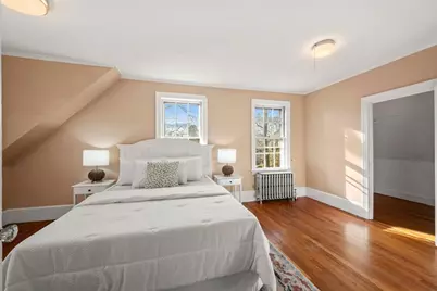 29 Broad Street, Plainville, MA 02762 - Photo 18