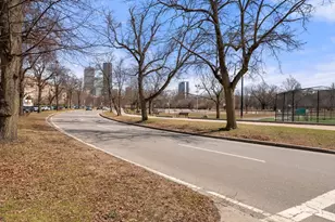 131 Park Dr, Boston, MA 02215 - Photo 32