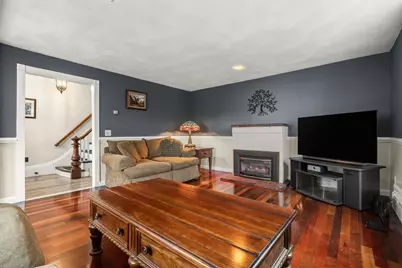289 Lowell St, Somerville, MA 02145 - Photo 8