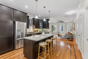 883 E Broadway, Boston, MA 02127 - Photo 8