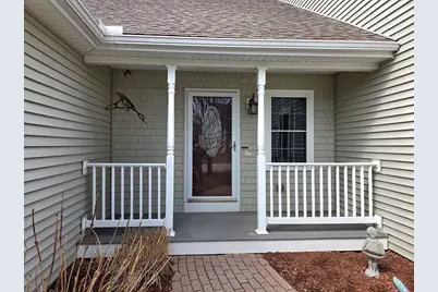 16 Brierly Circle #16, Millbury, MA 01527 - Photo 2