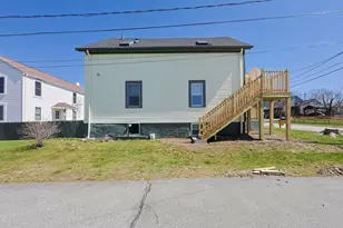 192 Butler St, Somerset, MA 02725 - Photo 4