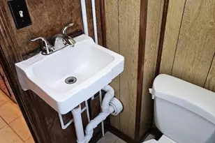 339 Harrison St, Fall River, MA 02723 - Photo 10