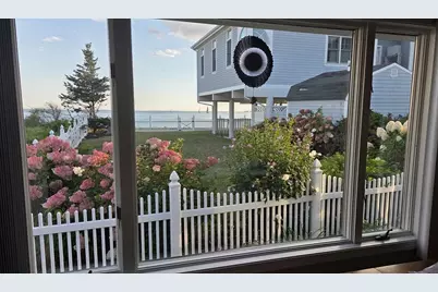 8 W Silver Shell Ave, Mattapoisett, MA 02739 - Photo 10