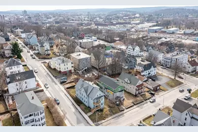 74 Green Hill Pkwy #1, Worcester, MA 01605 - Photo 16