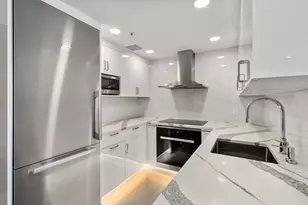 197 8th St, Boston, MA 02129 - Photo 6