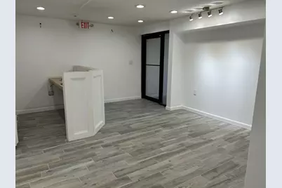 460 Washington St, Pembroke, MA 02359 - Photo 10