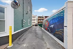 256 Bremen St, Boston, MA 02128 - Photo 16