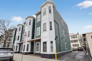 256 Bremen St, Boston, MA 02128 - Photo 4