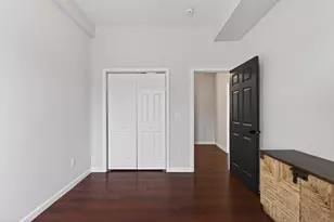 256 Bremen St, Boston, MA 02128 - Photo 12