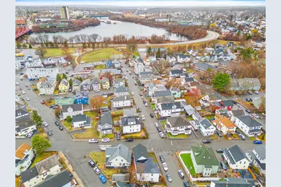 103 Dalton St, Lowell, MA 01850 - Photo 30