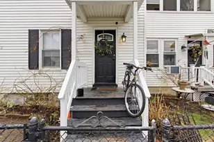 103 Dalton St, Lowell, MA 01850 - Photo 16