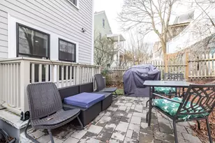 7 Whitman St, Somerville, MA 02144 - Photo 28