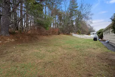 43 Lanewood Ave, Framingham, MA 01701 - Photo 24