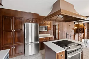 6 Pheasant Hill St, Westwood, MA 02090 - Photo 8