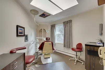 2 Winn St, Burlington, MA 01803 - Photo 18