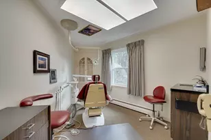 2 Winn St, Burlington, MA 01803 - Photo 18