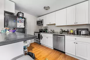 36 Bellvista Rd, Boston, MA 02135 - Photo 6