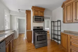 71 Chilton St, Cambridge, MA 02138 - Photo 6