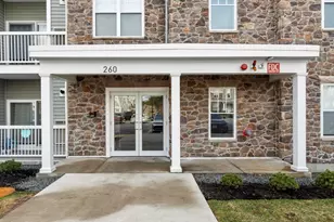 260 Martins Lndg, North Reading, MA 01864 - Photo 2