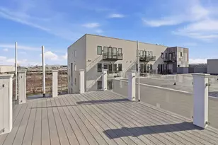 331 Chelsea St, Boston, MA 02128 - Photo 30