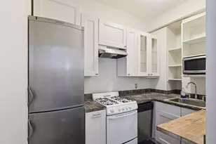 386 Commonwealth Ave, Boston, MA 02215 - Photo 6