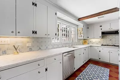 139 Walpole St, Dover, MA 02030 - Photo 18