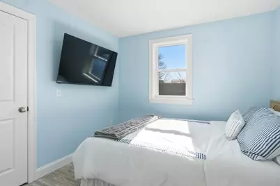 86 Ocean View Ave, Swansea, MA 02777 - Photo 24